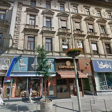 Trendy City Apartment